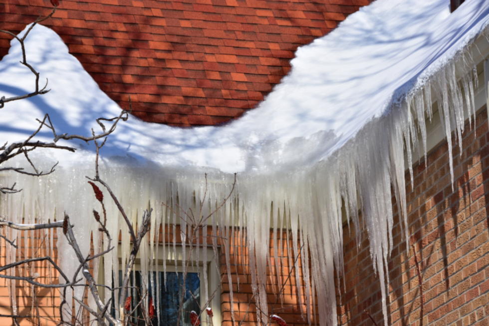 Do You Need To Clean Your Gutters In The Winter Ned Stevens   Winter Gutter Cleaning 980x653 