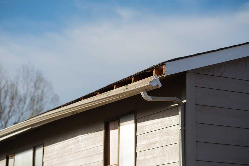 Sagging Gutters: Signs, Causes, and Ways to Fix