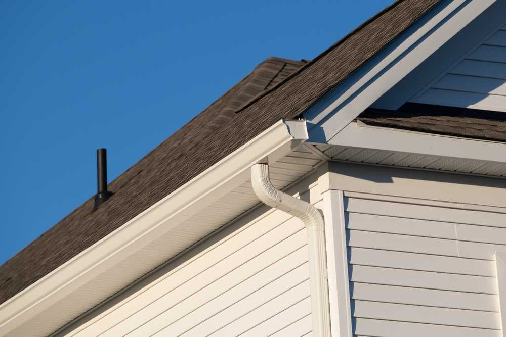 6 Rain Gutter Drainage Options and Recommendations