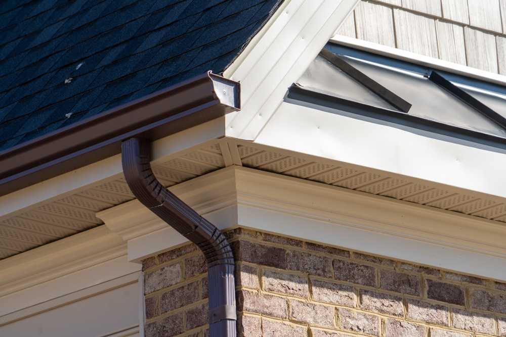 6 Rain Gutter Drainage Options and Recommendations