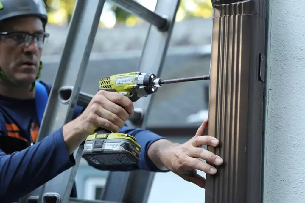 commercial gutter repair